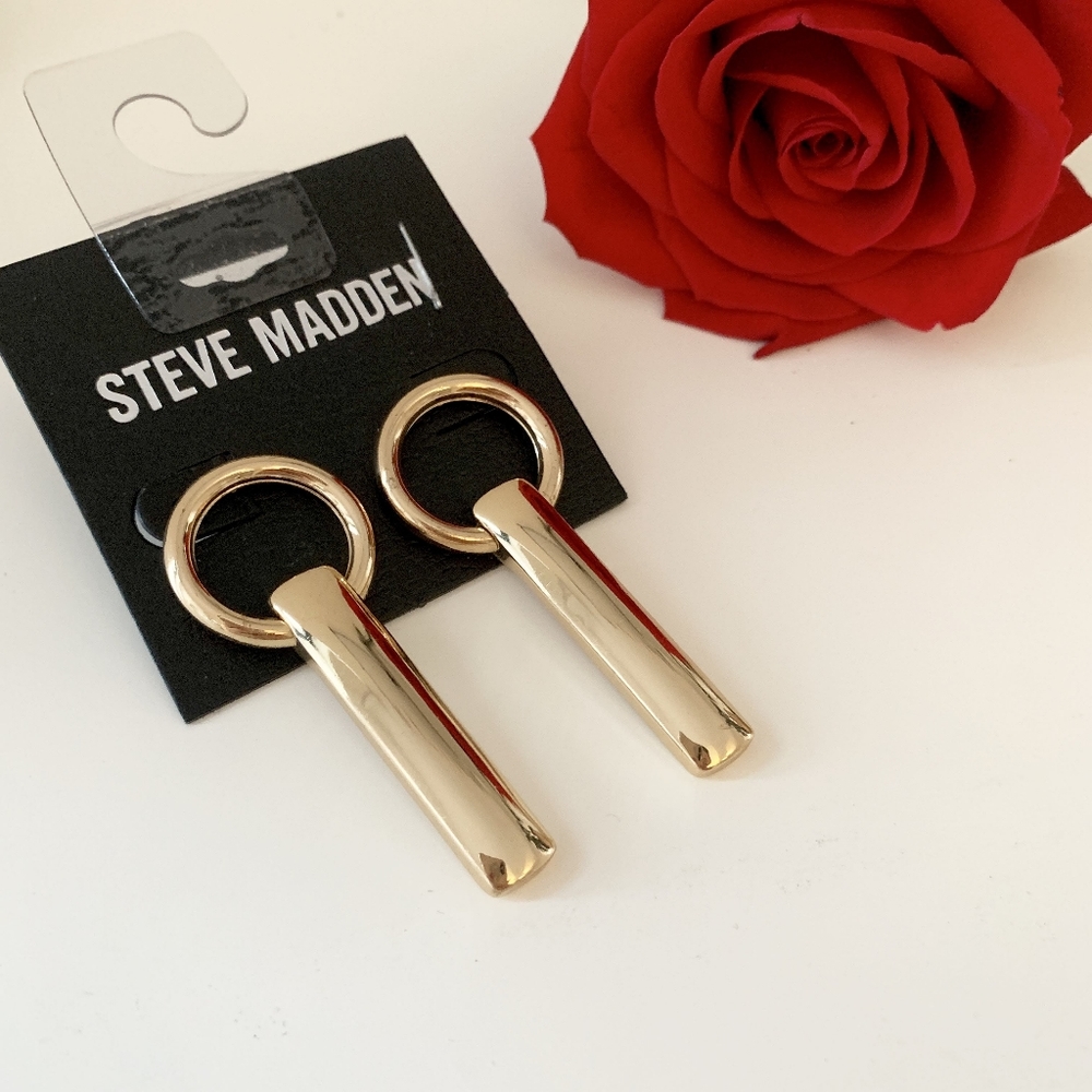 Steve MADDEN gold hoop bar earrings trend 2020